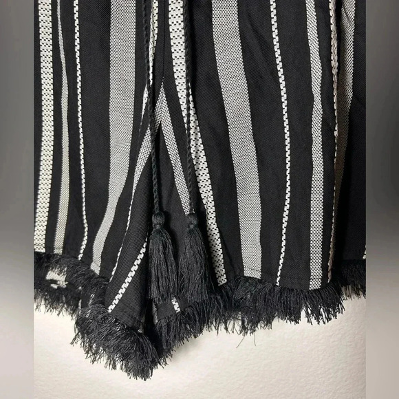 Lane Bryant Cotton Blend Fringe Short Pull On W/Pockets Women’s Size 14/16 - Picture 3 of 7